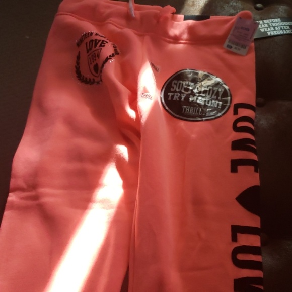 Maternity pants - Picture 4 of 4